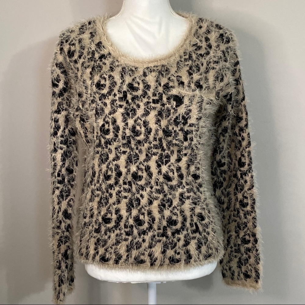 XOXO Eyelash Leopard Sweater Large